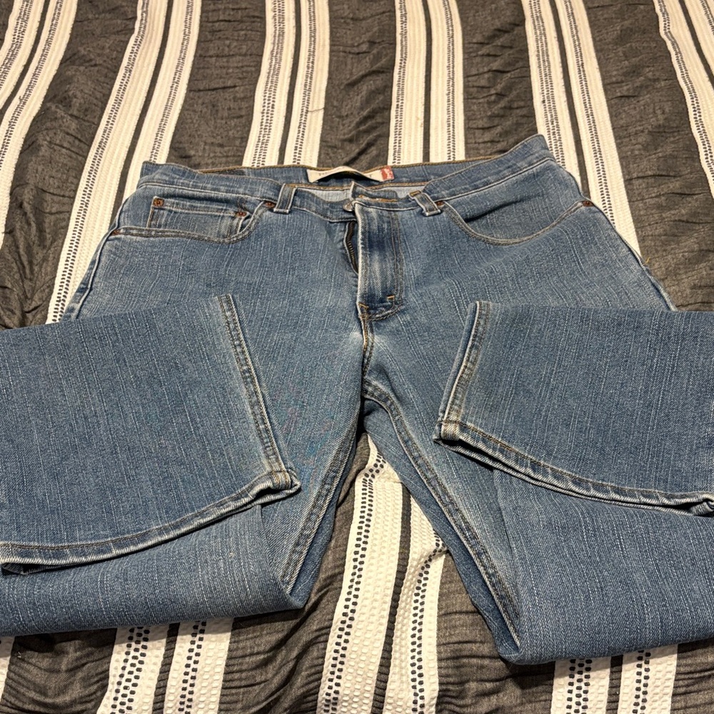 Levi's Light Blue Relaxed Fit Jeans